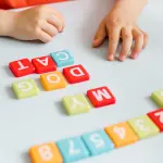 Corsi di inglese per bambini e ragazzi: perché insegnargli le lingue sin da piccoli?