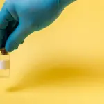 Scuola a settembre: vaccino subito per ricominciare?