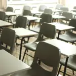 Nuovo anno scolastico: a settembre in presenza, ma con i banchi distanziati