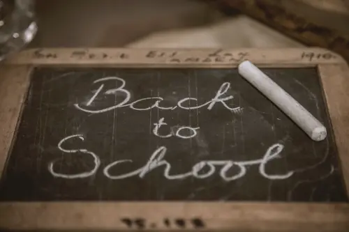 Il prossimo anno scolastico inizierà in anticipo?