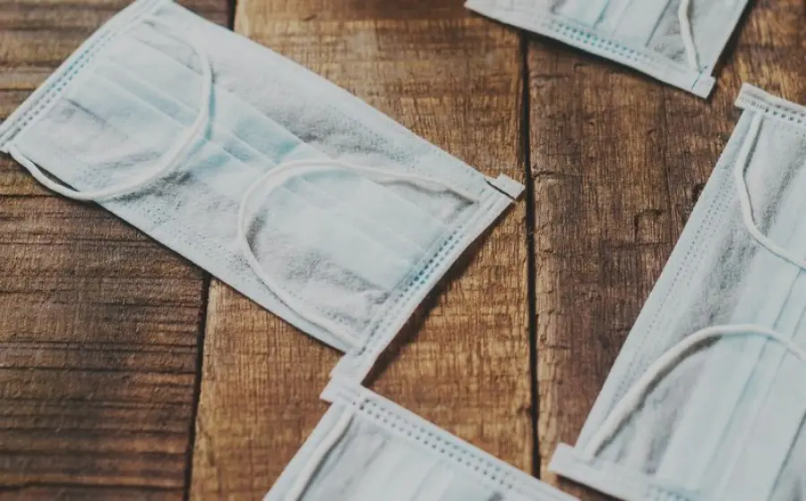 Scuola in Campania: De Luca annuncia la chiusura dall'1 marzo