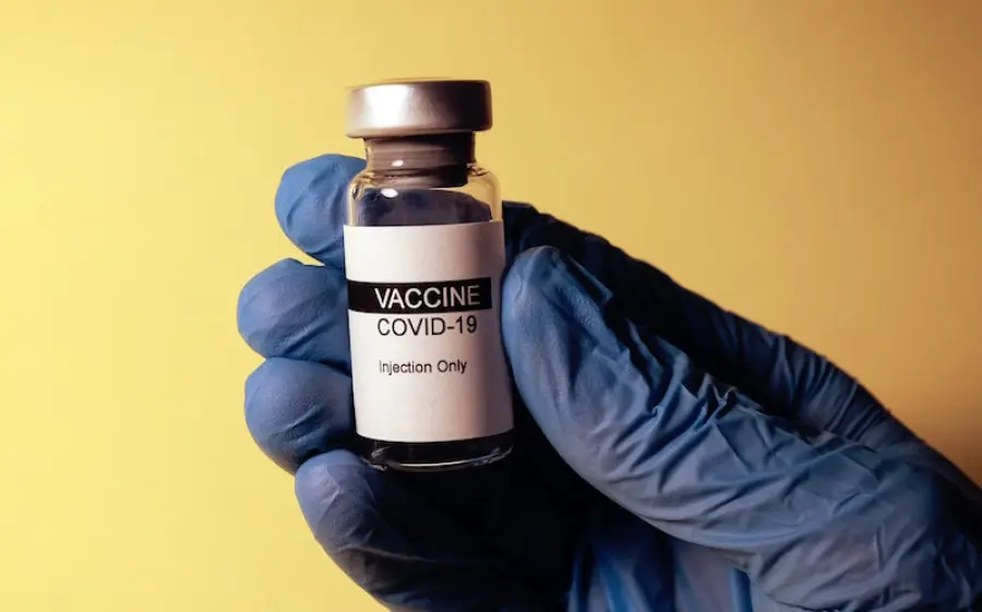 Gli insegnanti nella prima fase della campagna di vaccinazione? Le nuove ipotesi