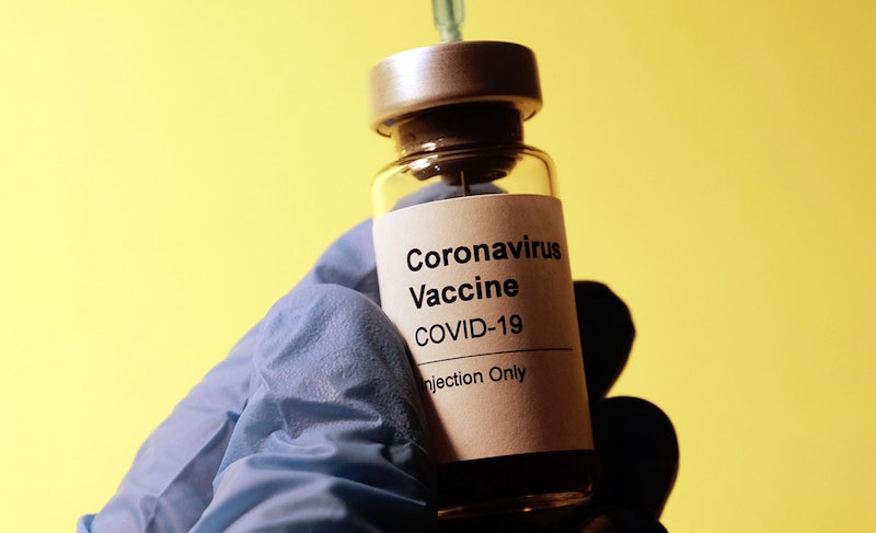 Vaccino anti Covid, Azzolina: 'Riappropriamoci della nostra normalità anche a scuola'