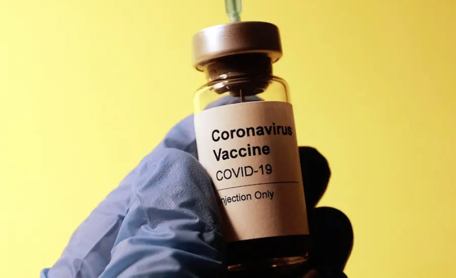 Vaccino anti Covid, Azzolina: 'Riappropriamoci della nostra normalità anche a scuola'