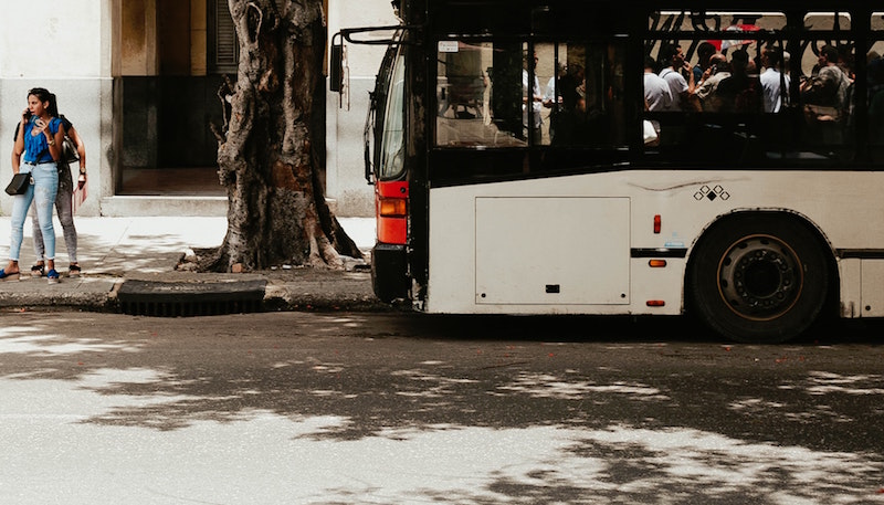 Per la riapertura delle scuole arriva la soluzione del Ministero per i trasporti