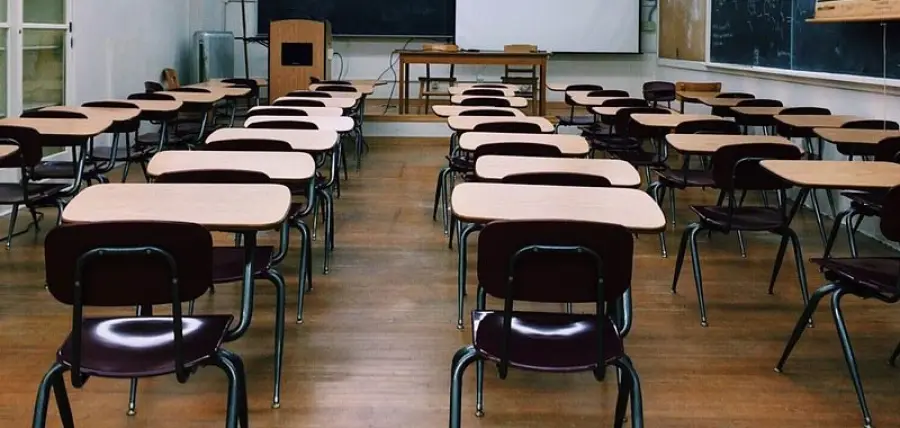 Calabria, decine di professori insegnavano con diplomi falsi