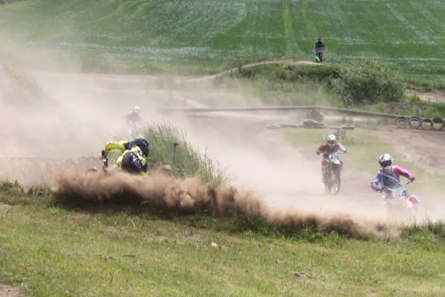 Pit Bike per studenti: lo svago della moto in totale sicurezza