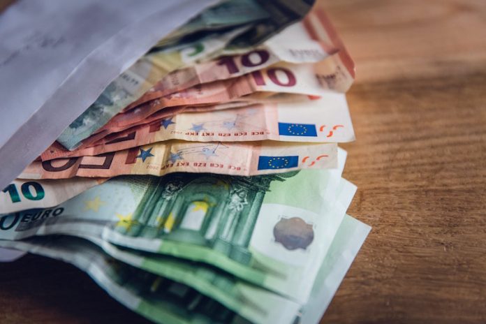 aumento stipendio insegnanti aumento stipendio insegnanti